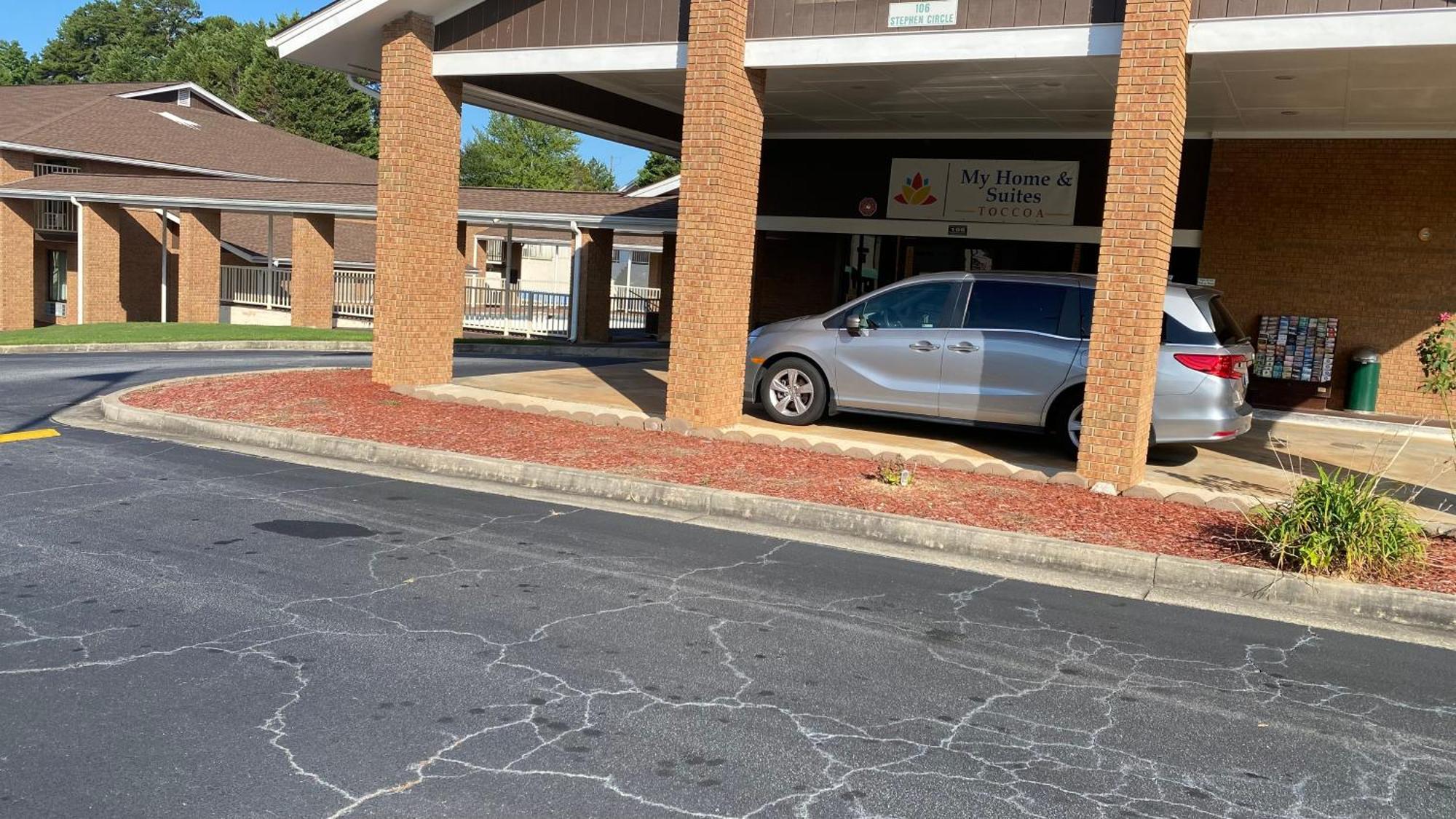 My Home & Suites Toccoa Екстериор снимка